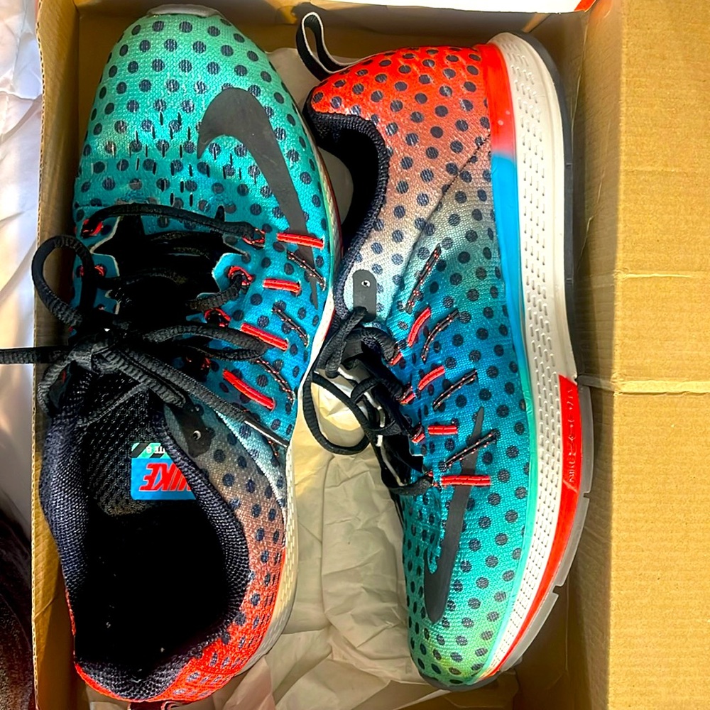 Women’s Nike air zoom elite 8